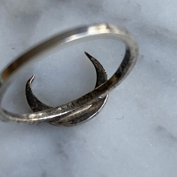 Crescent Moon Sterling Silver Ring with Single Gem - Picture 5 of 6